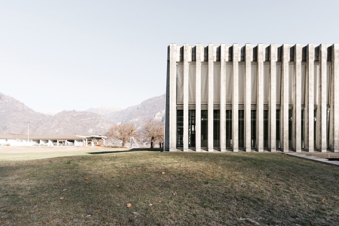 https://simonebossi.it:443/files/gimgs/th-64_vacchini-6___.jpg